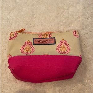 Vineyard Vines Makeup Bag